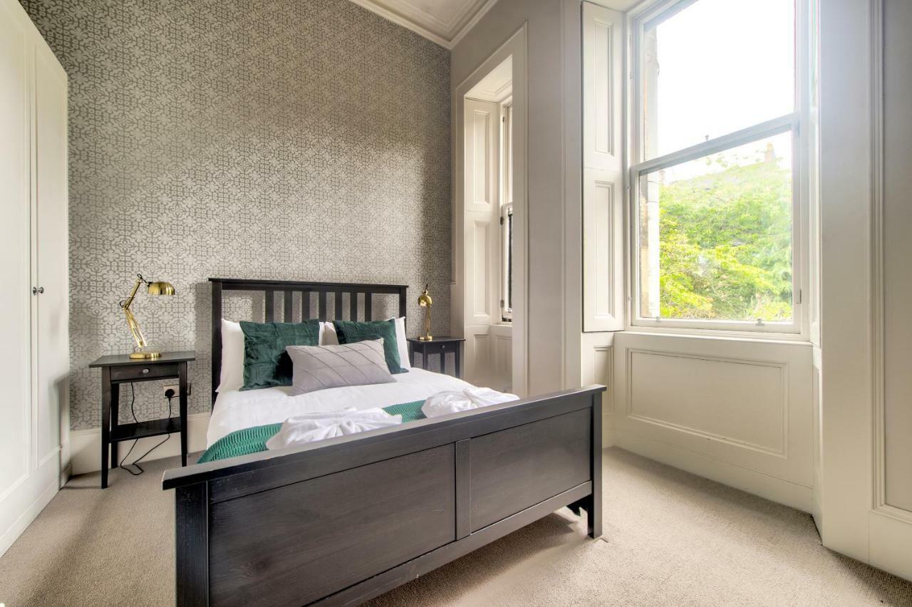 32 Victoria Crescent Road Lägenhet Glasgow Exteriör bild