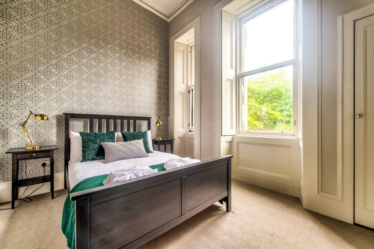 32 Victoria Crescent Road Lägenhet Glasgow Exteriör bild